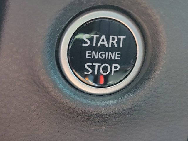 Used 2025 Nissan Frontier S RWD image 29