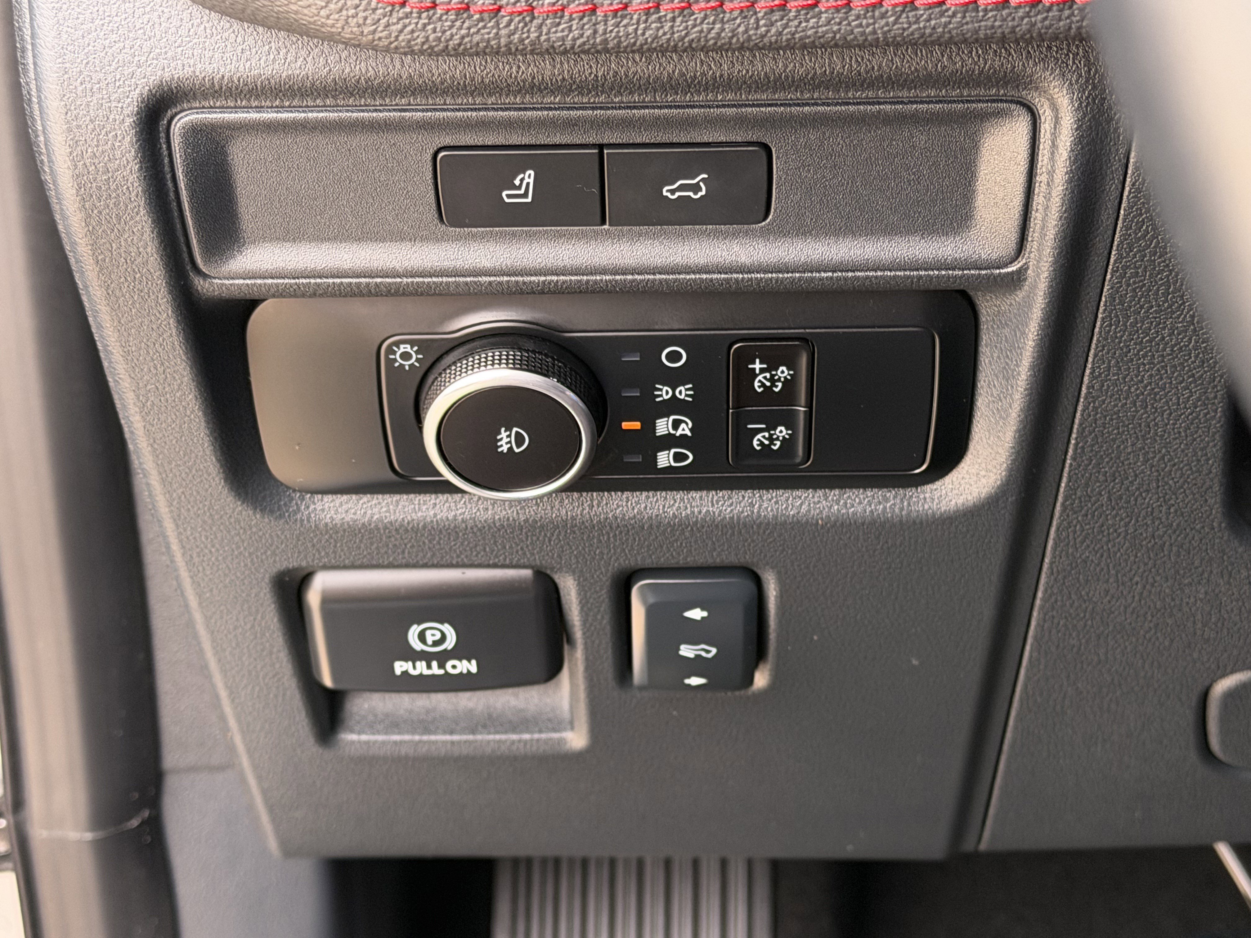 Certified 2024 Ford Expedition Limited RWD image 22