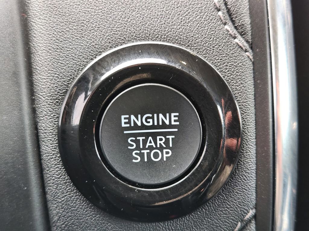 Certified 2025 Ford Expedition Max Platinum image 37