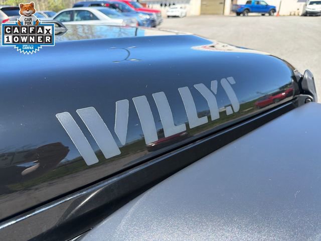 Used 2024 Jeep Wrangler Willys AWD/4WD image 14
