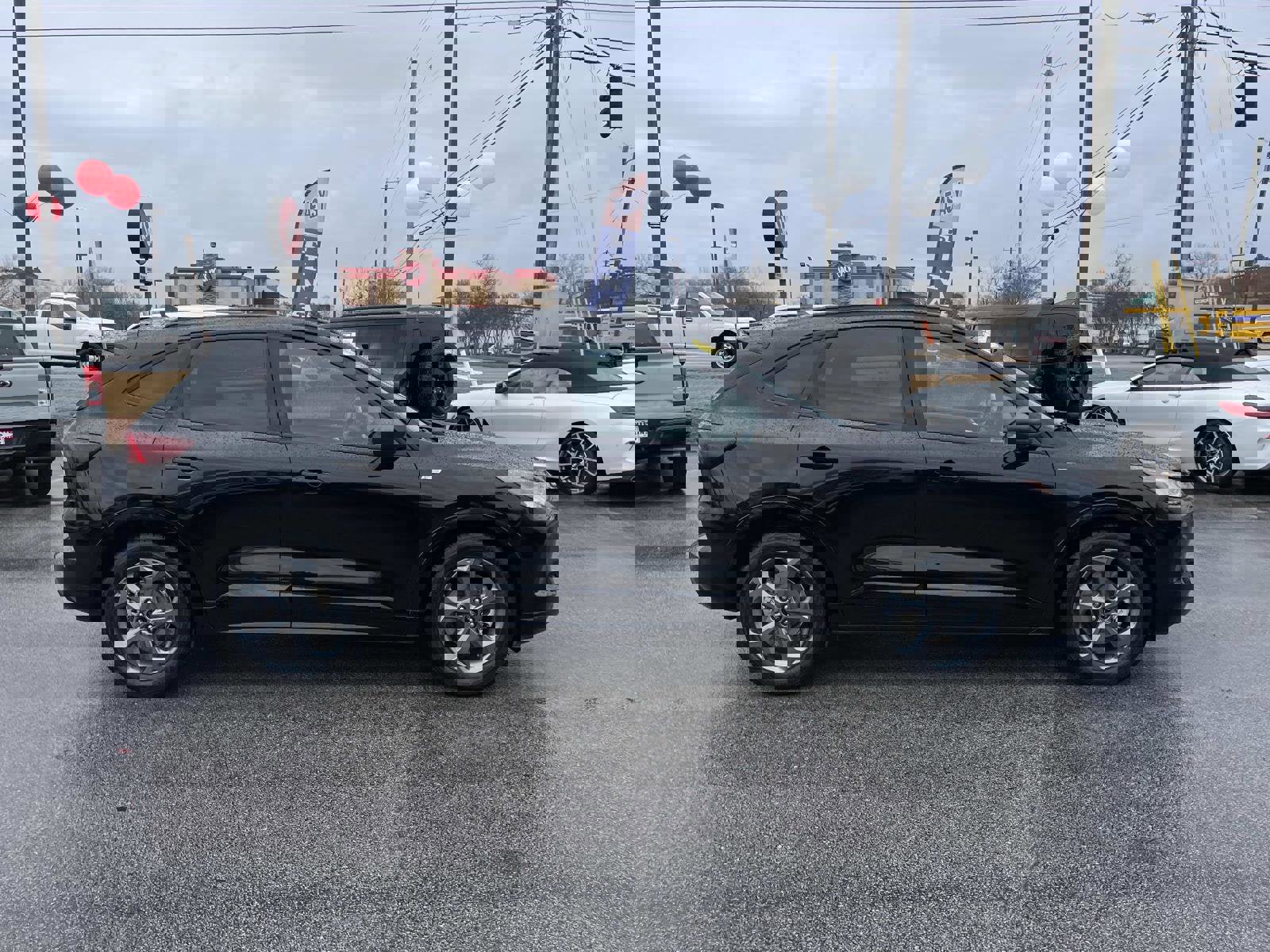 Certified 2023 Ford Escape ST-Line w/ Tech Pack #1 image 2