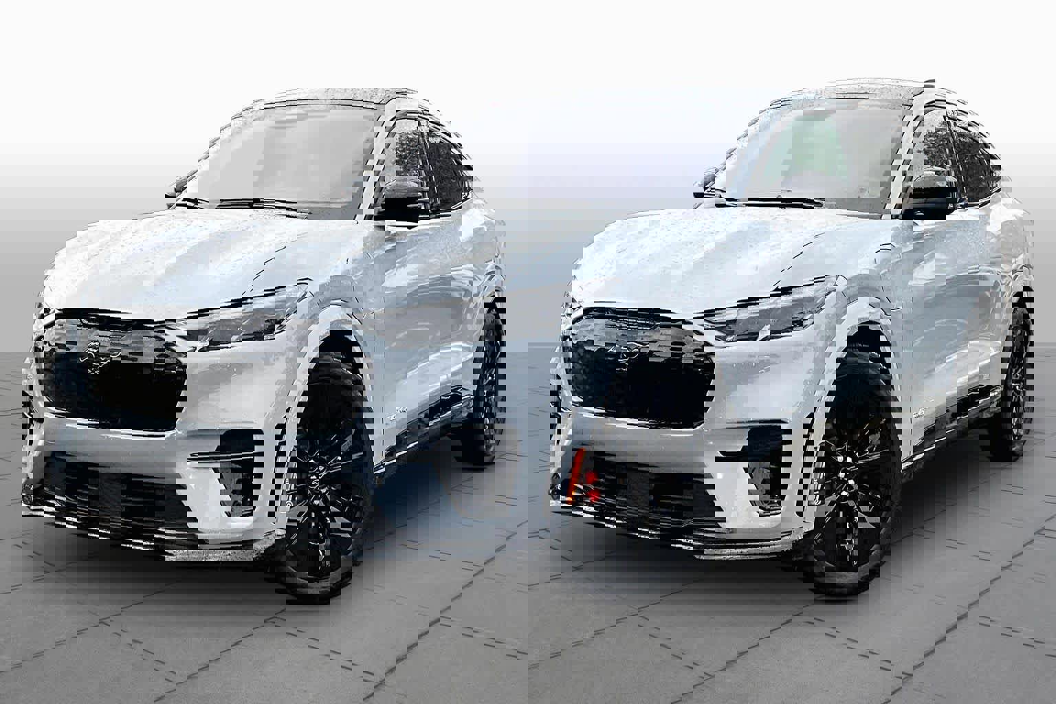 Certified 2025 Ford Mustang Mach-E GT AWD/4WD image 9