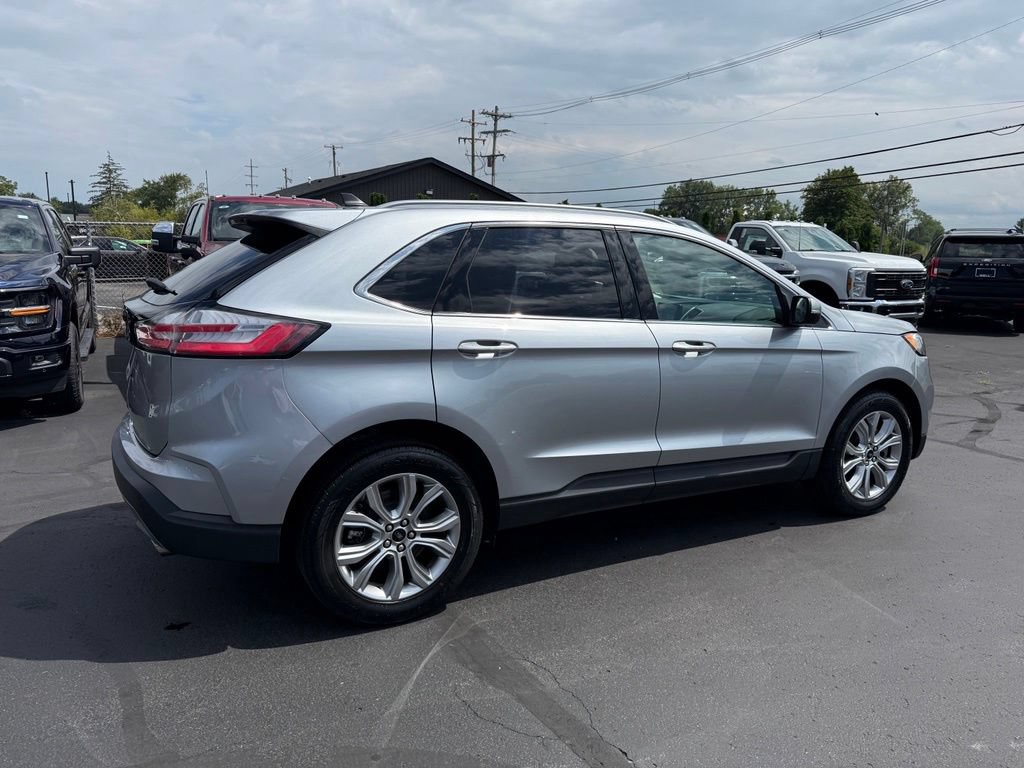 Certified 2024 Ford Edge Titanium AWD/4WD image 7