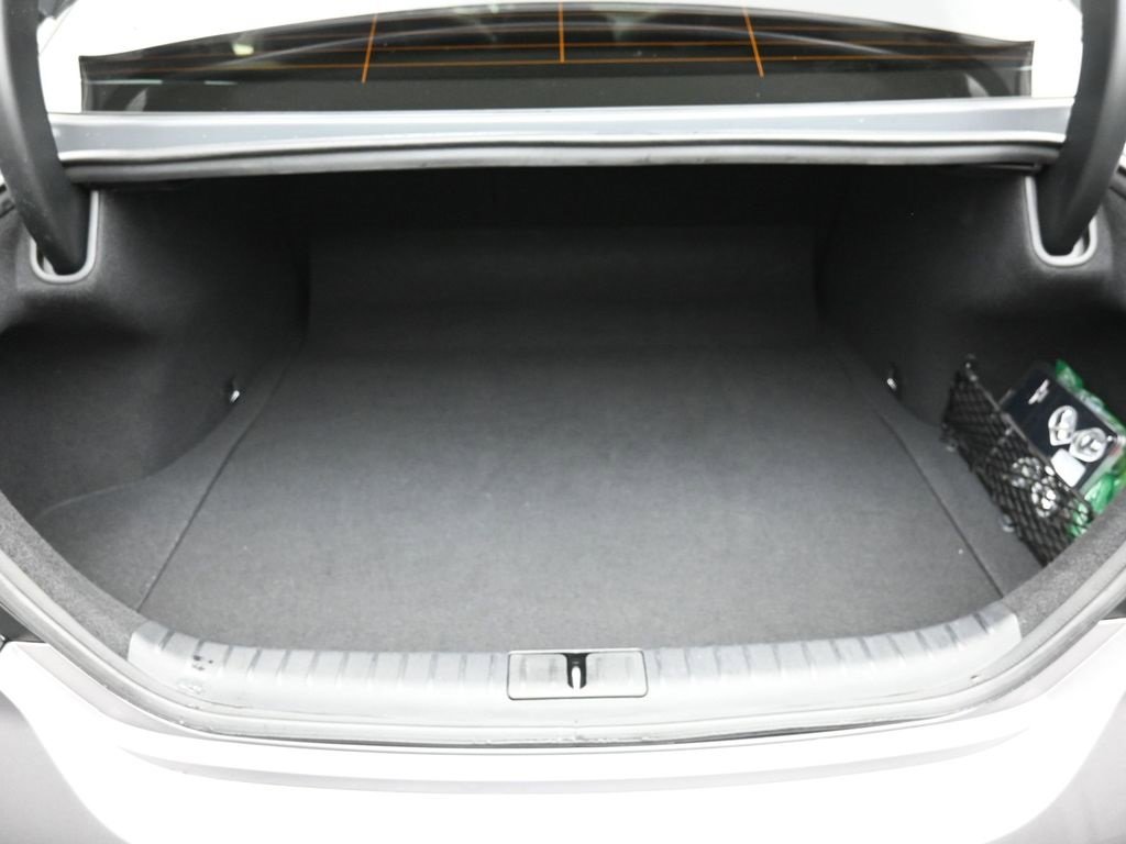 Used 2024 Genesis G70 3.3T Advanced w/ Sport Prestige Package image 23