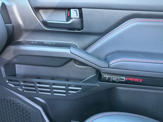 Used 2025 Toyota Tacoma TRD Pro AWD/4WD image 16