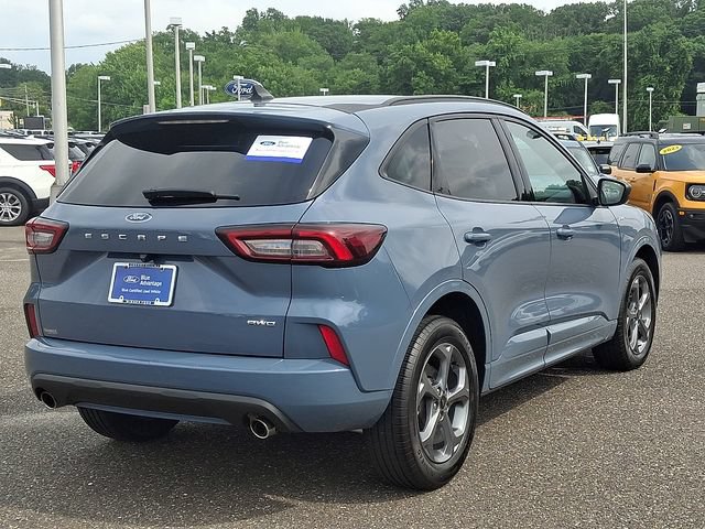Certified 2024 Ford Escape ST-Line AWD/4WD image 6