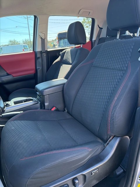 Used 2021 Toyota Tacoma SR5 image 22