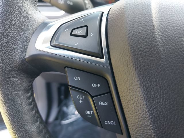 Certified 2022 Ford Edge SEL w/ Convenience Package AWD/4WD image 17