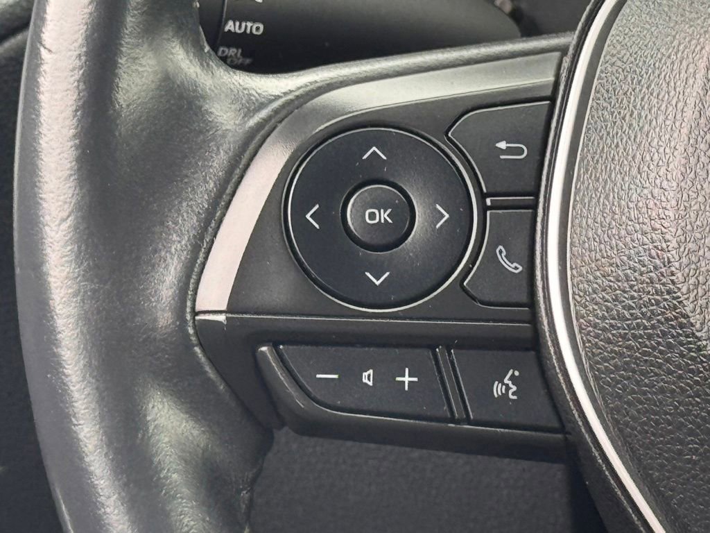Used 2024 Toyota Corolla Cross LE AWD/4WD image 22