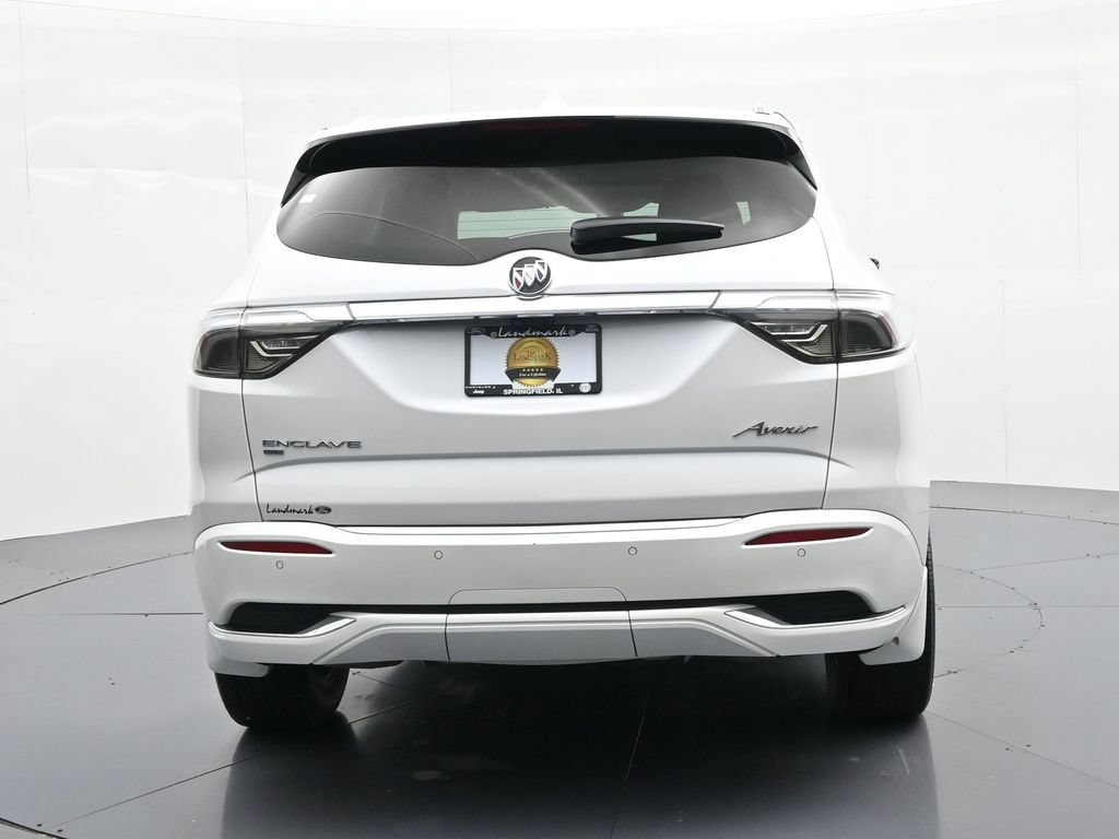 Used 2022 Buick Enclave Avenir w/ Avenir Technology Package AWD/4WD image 7