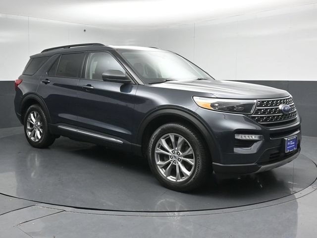 Certified 2022 Ford Explorer XLT w/ Equipment Group 202A