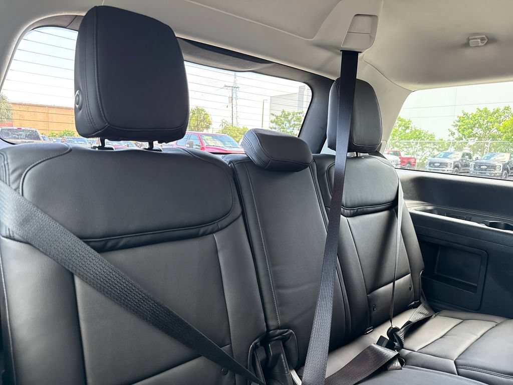 Certified 2025 Ford Expedition Active RWD image 31