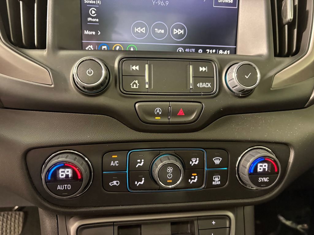 Used 2024 GMC Terrain AT4 w/ Infotainment Package II AWD/4WD image 19