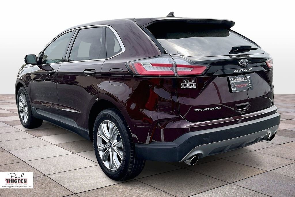 Certified 2021 Ford Edge Titanium FWD image 2