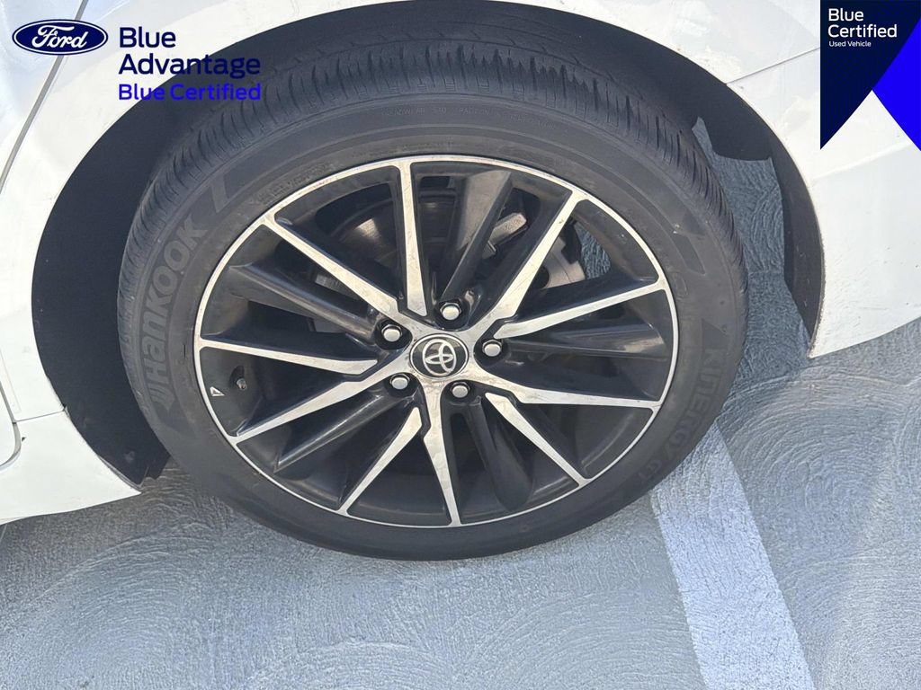 Used 2023 Toyota Camry SE w/ Convenience Package FWD image 11