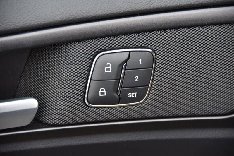 Certified 2019 Ford Fusion Energi Titanium image 15