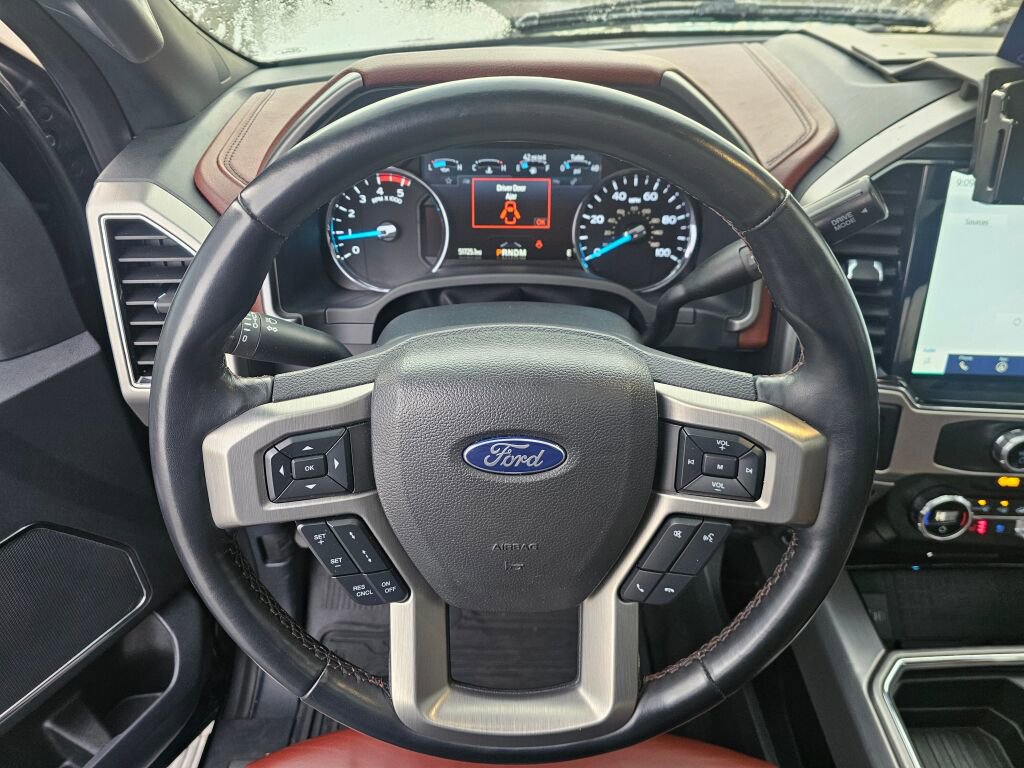 Certified 2022 Ford F350 Platinum w/ Tremor Off-Road Package image 22