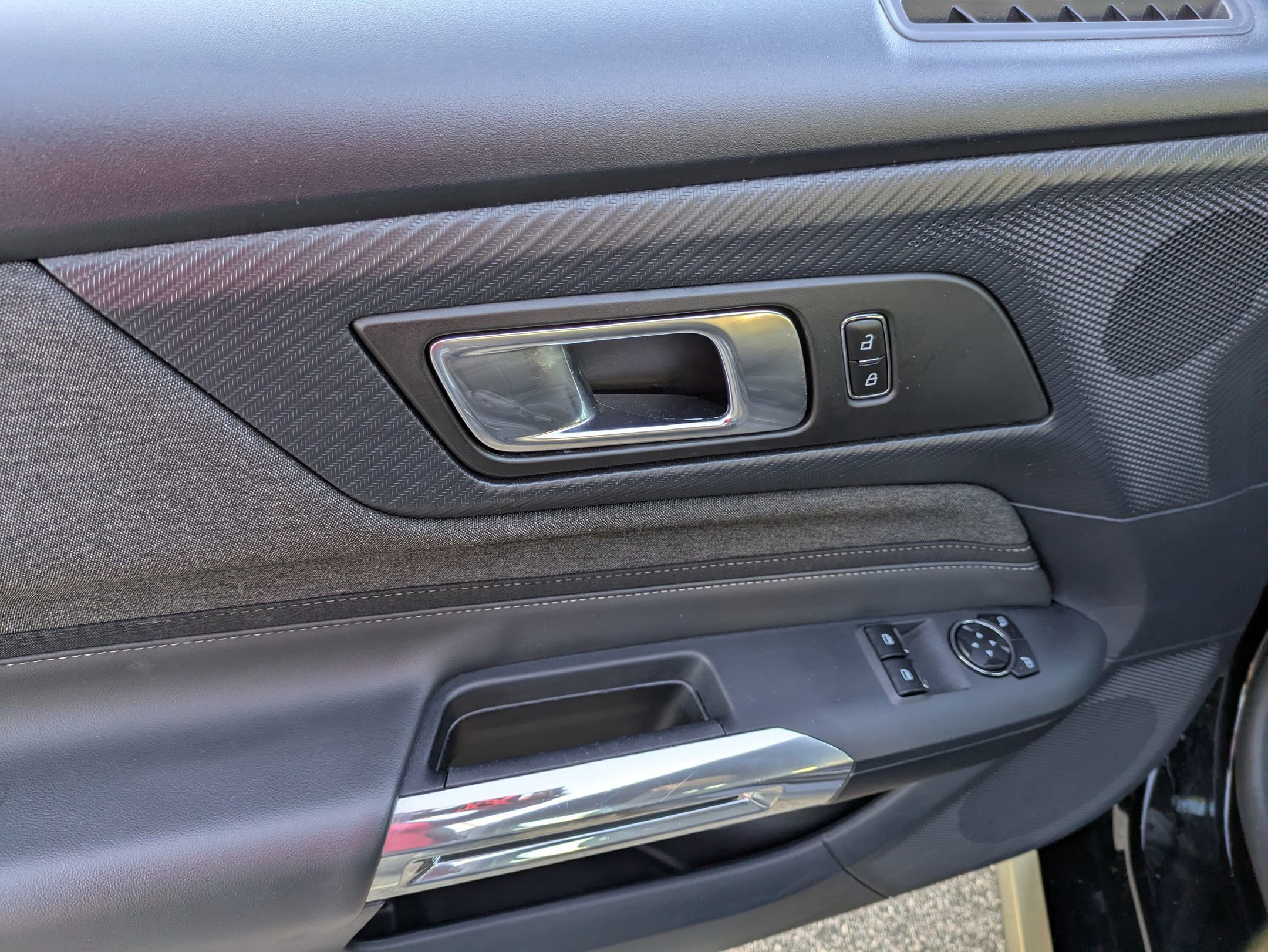 Certified 2024 Ford Mustang Coupe image 16