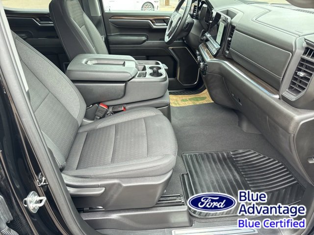 Used 2025 Chevrolet Silverado 1500 LT image 32