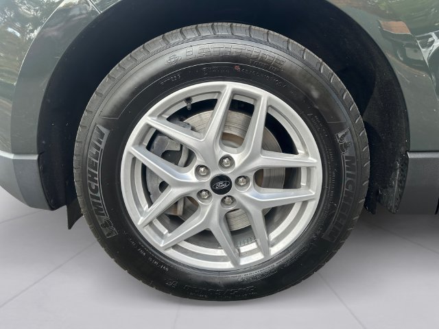 Certified 2024 Ford Edge SEL w/ Convenience Package AWD/4WD image 9