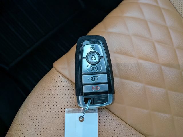 Certified 2024 Ford Edge Titanium w/ Titanium Elite Package AWD/4WD image 36