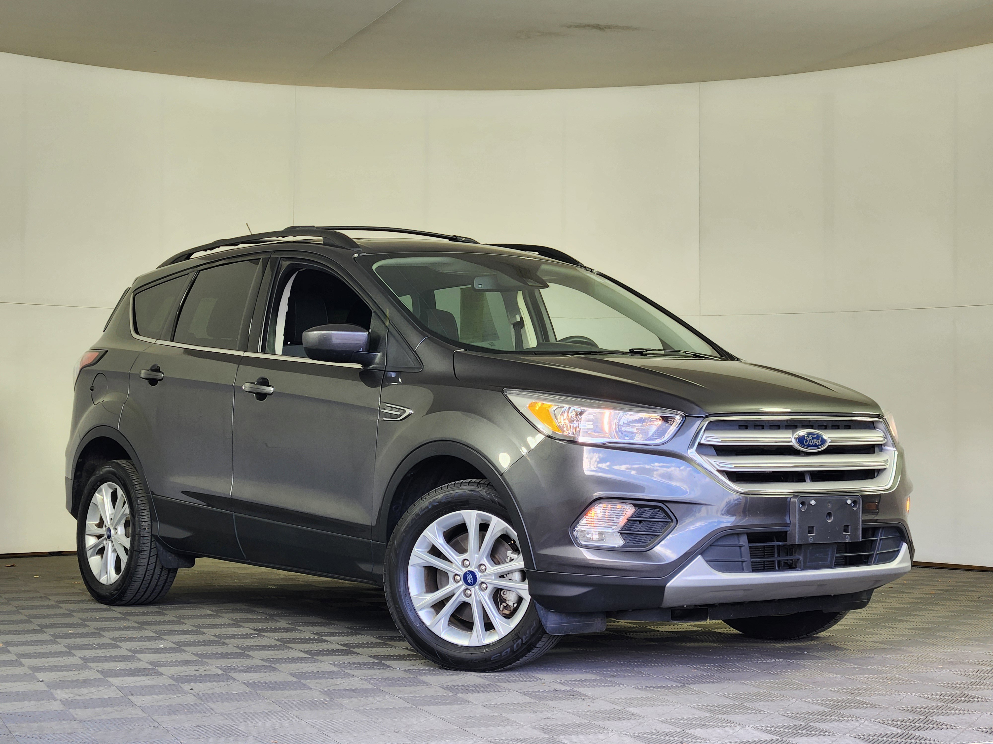 Certified 2018 Ford Escape SE w/ Ford Safe & Smart Package