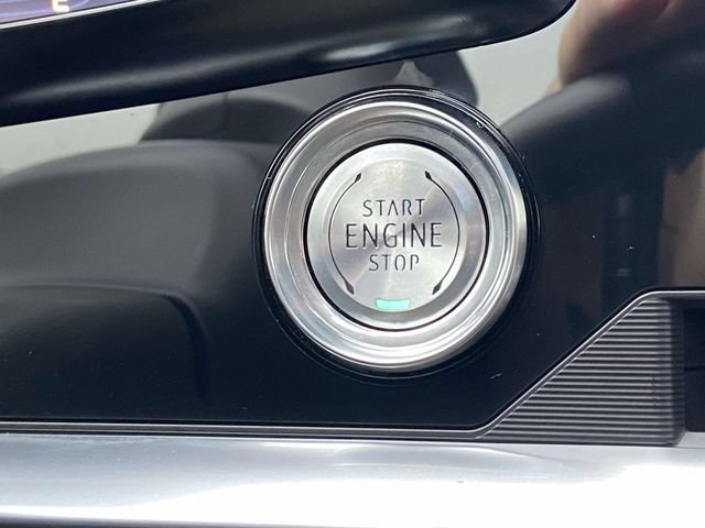 Used 2024 Chevrolet Corvette Stingray Premium Cpe w/ Z51 Performance Package RWD image 26