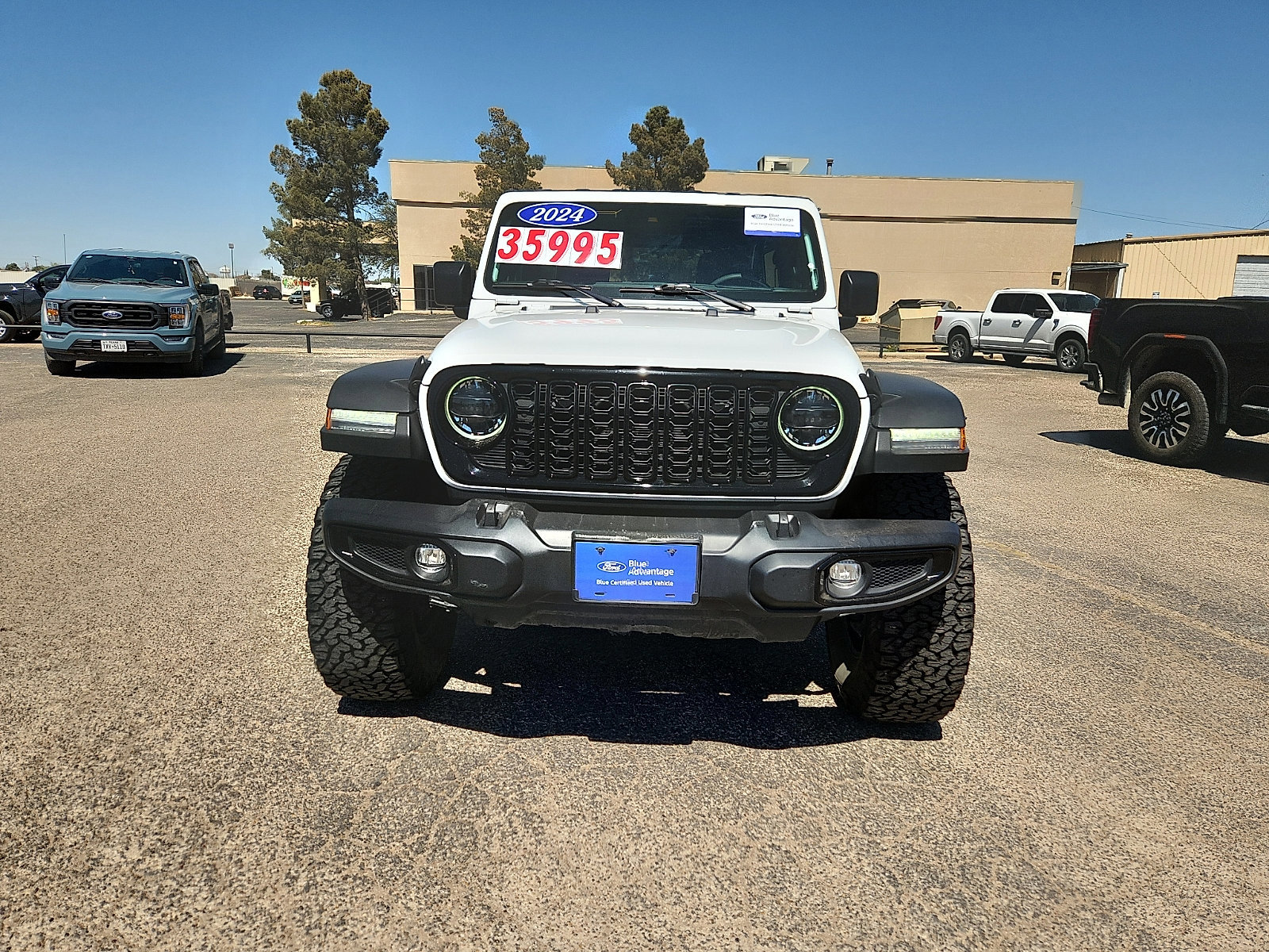 Used 2024 Jeep Wrangler Willys image 8