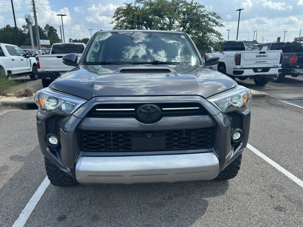 Used 2022 Toyota 4Runner TRD Off-Road Premium AWD/4WD image 2