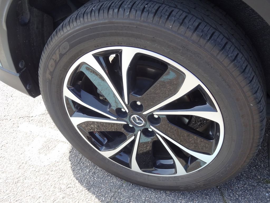 Used 2023 MAZDA CX-5 AWD 2.5 S w/ Premium Plus Pkg image 10
