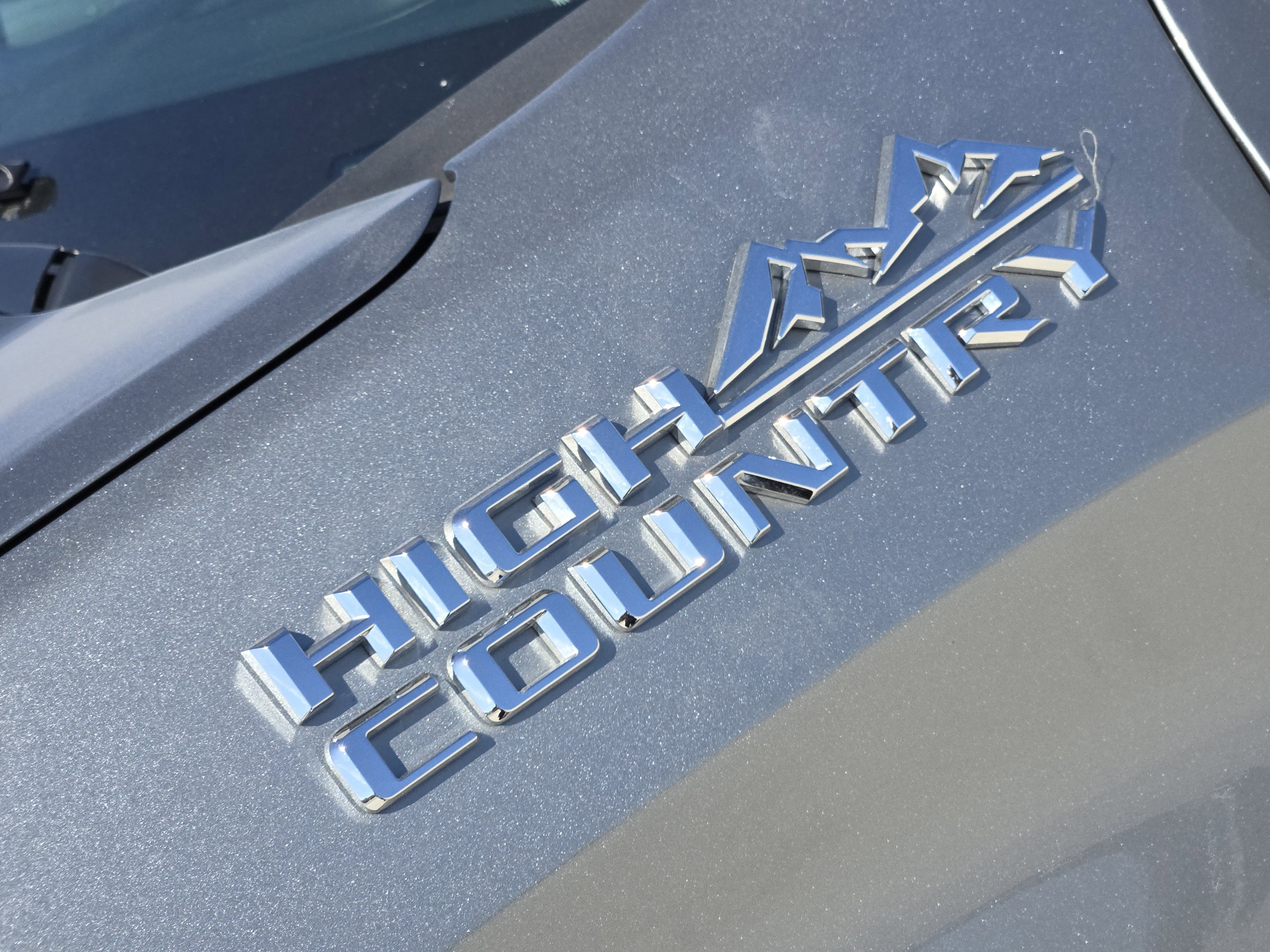 Used 2023 Chevrolet Silverado 1500 High Country w/ Z71 Off-Road Package image 10