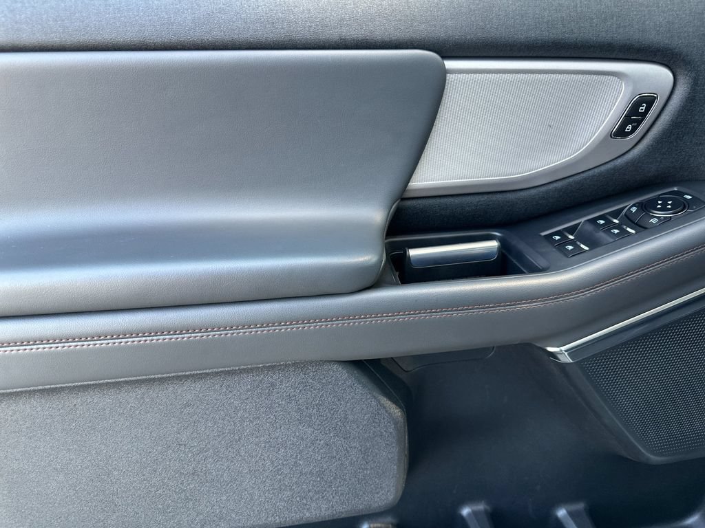 Certified 2025 Ford Expedition Active RWD image 10