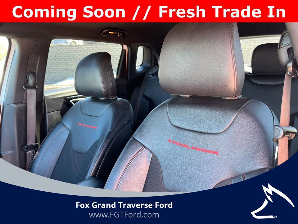 Used 2024 Jeep Compass Trailhawk AWD/4WD image 14