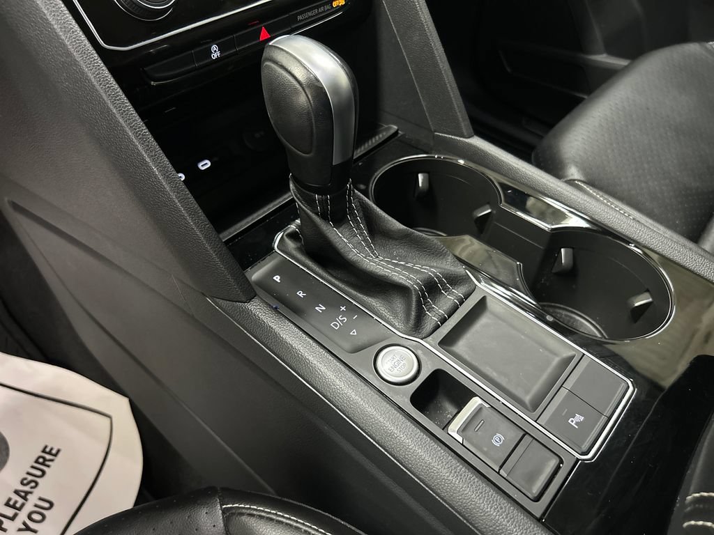 Used 2022 Volkswagen Atlas SE FWD image 31
