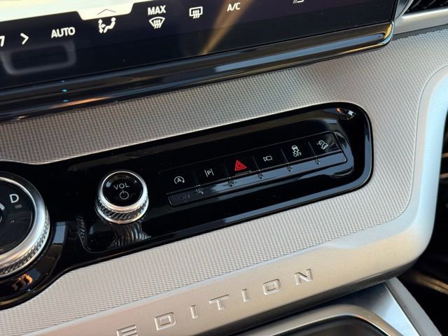 Certified 2025 Ford Expedition Max Active image 21