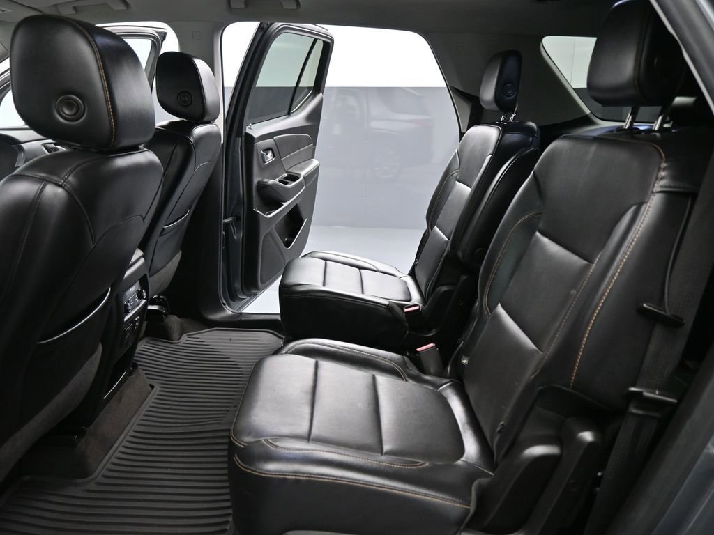 Used 2018 Chevrolet Traverse Premier image 51