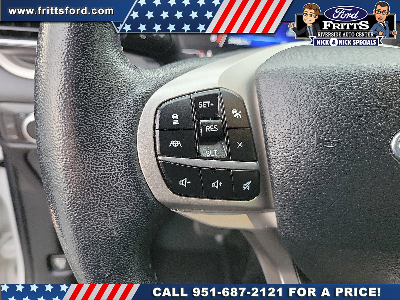 Certified 2022 Ford Explorer XLT w/ Equipment Group 202A image 7