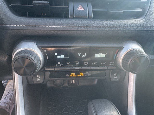 Used 2024 Toyota RAV4 LE image 19