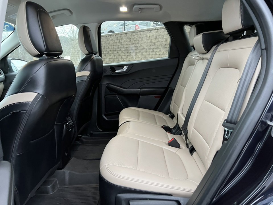 Certified 2021 Ford Escape SEL w/ Technology Package image 6