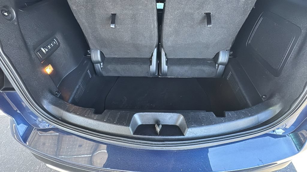 Certified 2017 Ford Explorer Platinum AWD/4WD image 25