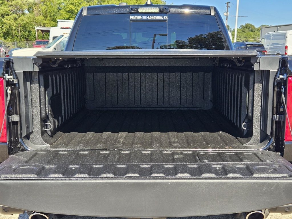 Used 2026 RAM 1500 Limited AWD/4WD image 11