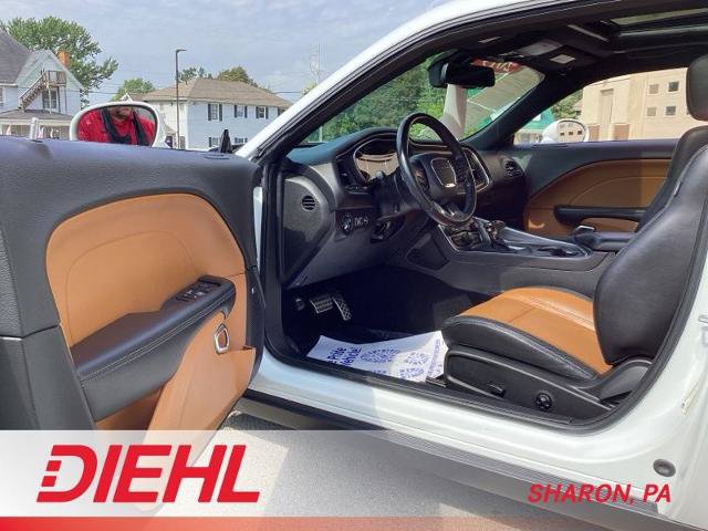 Used 2019 Dodge Challenger SXT w/ Plus Package AWD/4WD image 18