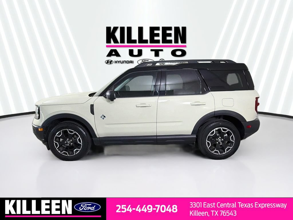 Certified 2025 Ford Bronco Sport Outer Banks w/ Outer Banks Tech Package+ AWD/4WD image 4