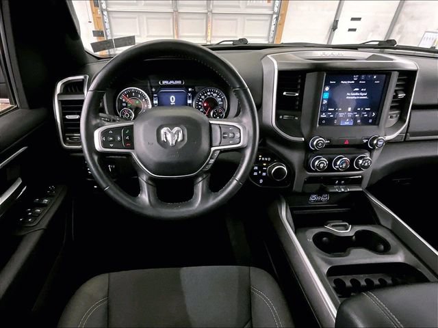 Used 2022 RAM 1500 Big Horn AWD/4WD image 5