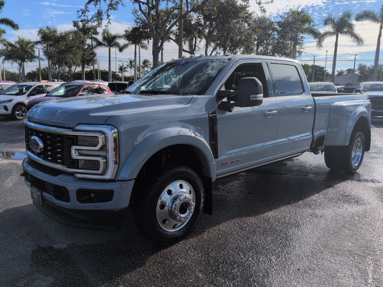 Certified 2026 Ford F450 Platinum w/ FX4 Off-Road Package AWD/4WD image 8