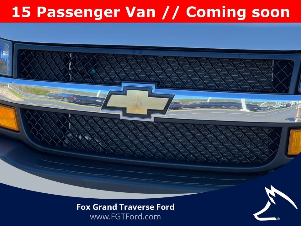 Used 2025 Chevrolet Express 3500 LT w/ LT Preferred Equipment Group image 32