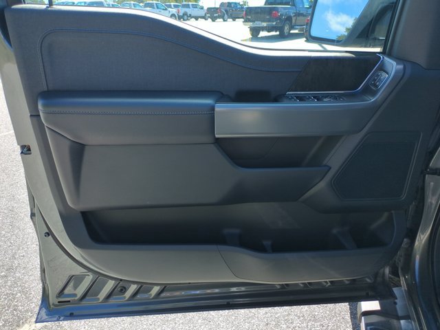 Certified 2022 Ford F150 Lariat w/ Trailer Tow Package AWD/4WD image 13