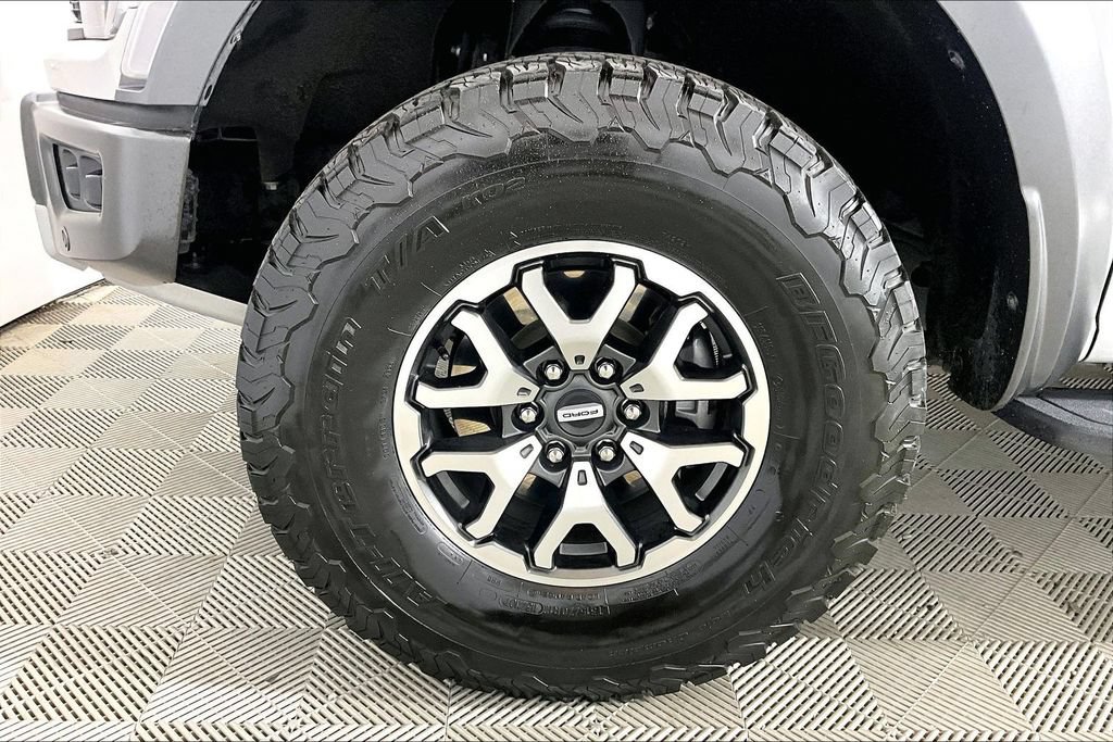 Certified 2023 Ford F150 Raptor AWD/4WD image 7