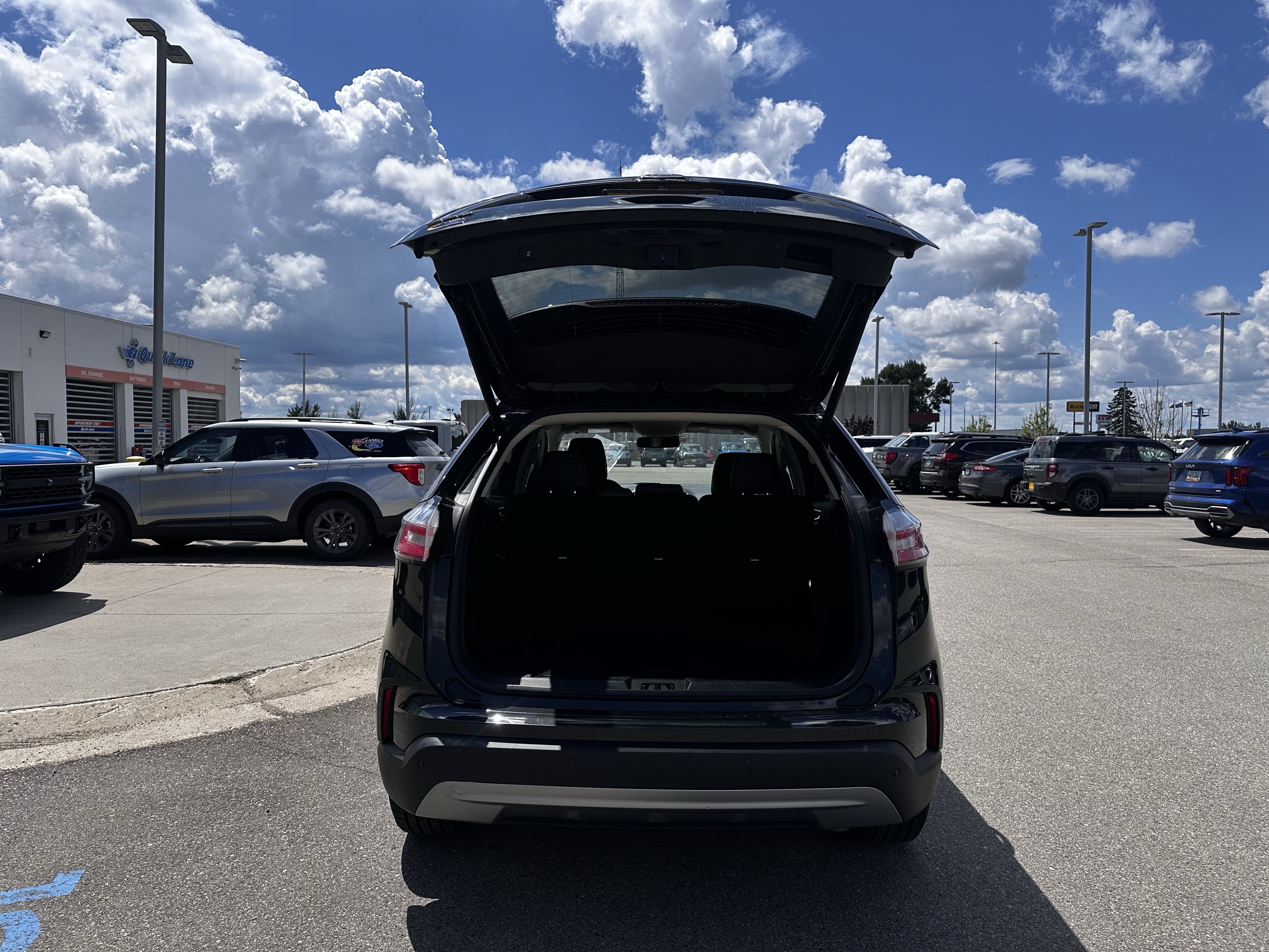 Certified 2024 Ford Edge SEL w/ Convenience Package AWD/4WD image 22