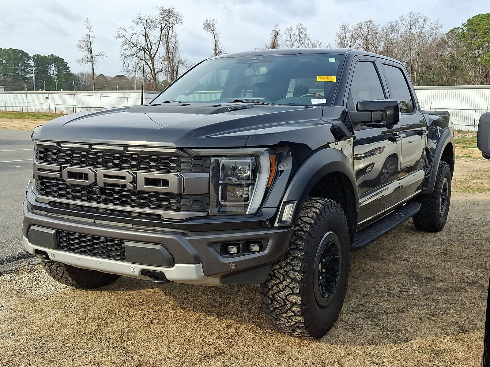 Certified 2022 Ford F150 Raptor w/ Equipment Group 801A High image 3